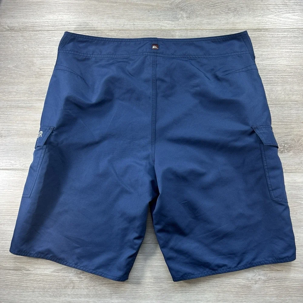 Vintage Mens 36 Quiksilver Board Shorts Navy Blue Surfboard Surfing Surf Trunks - Picture 5 of 9